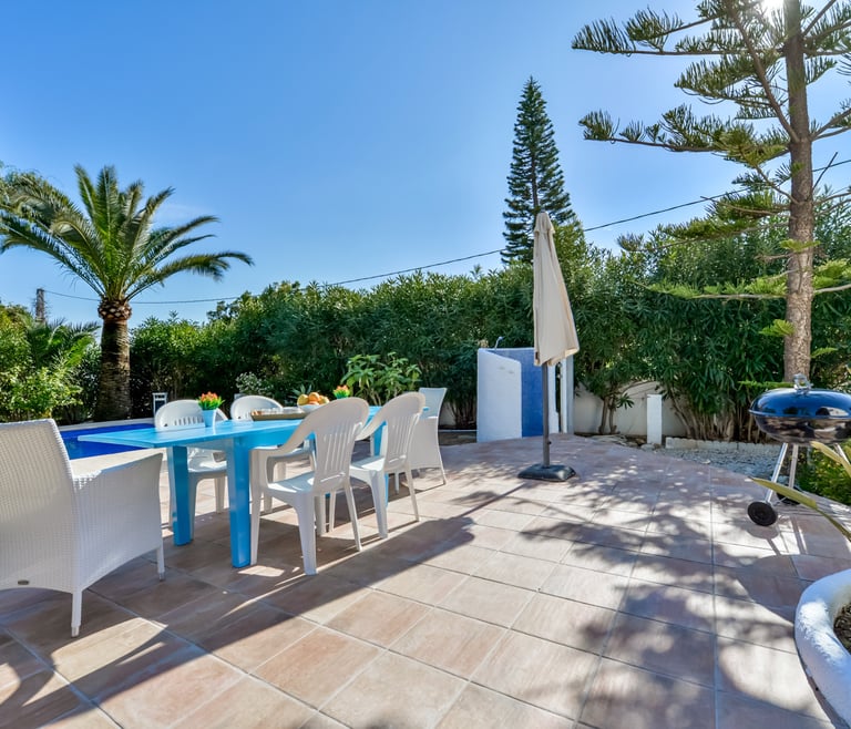 Alquiler de villa en Moraira BENIALI para 6 pax con  piscina privada. en Moraira - Terraza