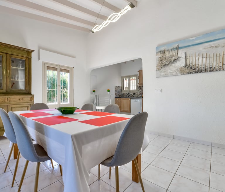 Alquiler de villa en Moraira BENIALI para 6 pax con  piscina privada. en Moraira - Comedor