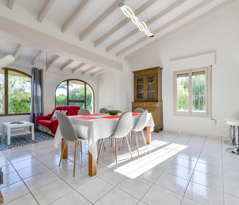 Alquiler de villa en Moraira BENIALI para 6 pax con  piscina privada. en Moraira - Comedor
