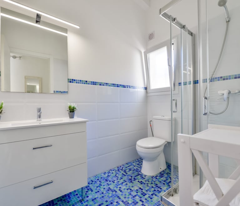Alquiler de villa en Moraira BENIALI para 6 pax con  piscina privada. en Moraira - Baño
