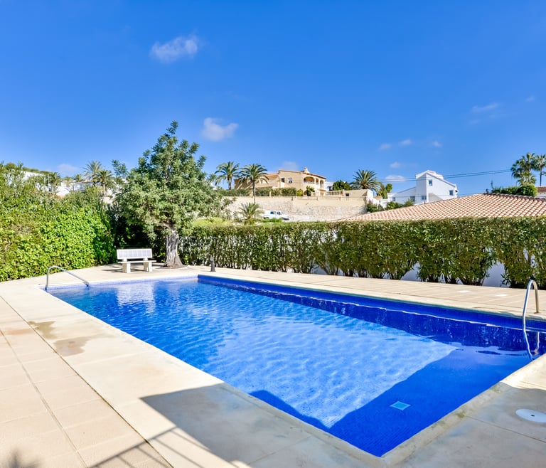 Alquiler de bungalow en Moraira, MEU LAR en Moraira - Piscina