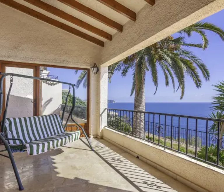 MARINA, Villa met bevoorrecht uitzicht op zee in Benissa, gratis WIFI en Benissa