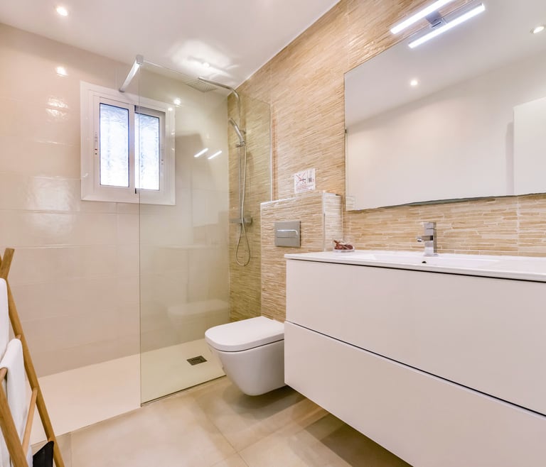 Villa te huur in Benissa CATHY  en Benissa - Badkamer