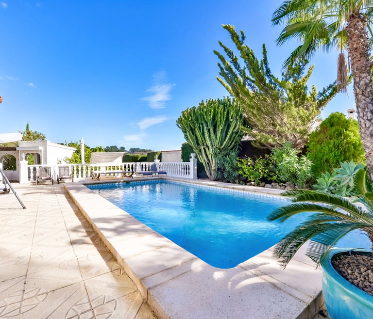 Villa te huur in Benissa CATHY  en Benissa - Zwembad