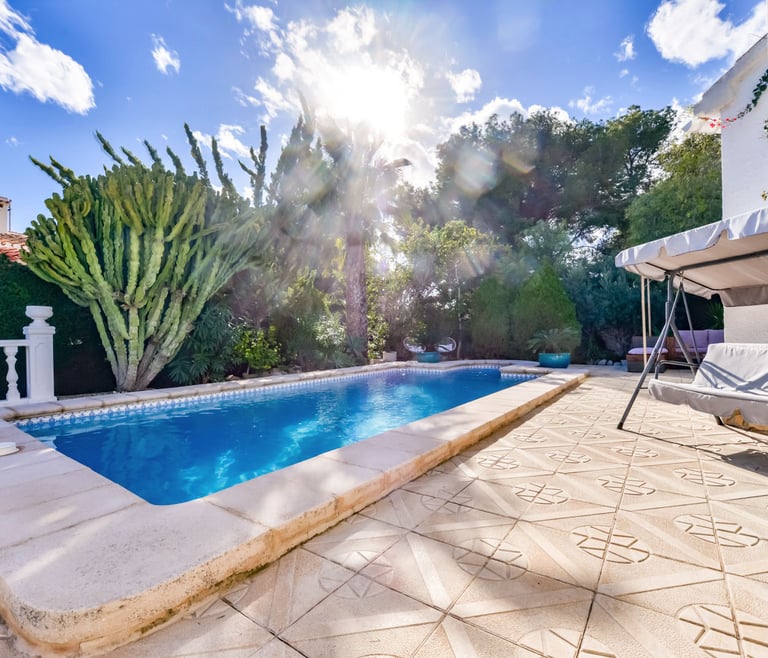 Villa te huur in Benissa CATHY  en Benissa - Zwembad