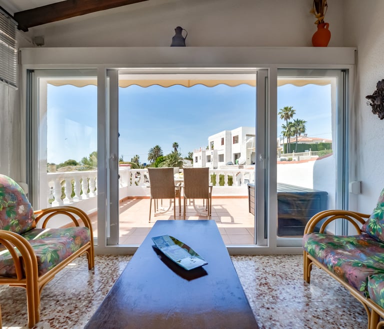 MARGARETA, Villa für 4 Personen in Calpe mit privatem Pool und kostenlosem WLAN in Calpe / Calp - Terrasse
