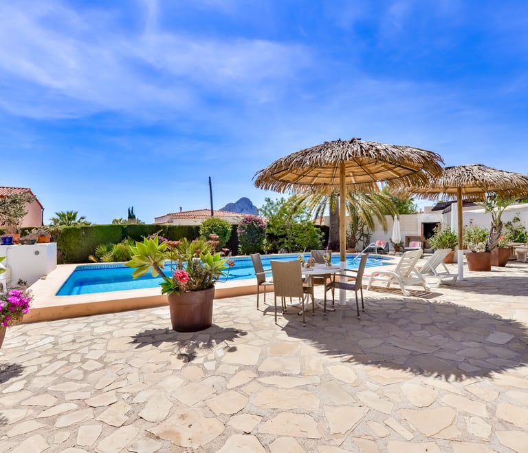 MARGARETA, Villa für 4 Personen in Calpe mit privatem Pool und kostenlosem WLAN in Calpe / Calp - Terrasse