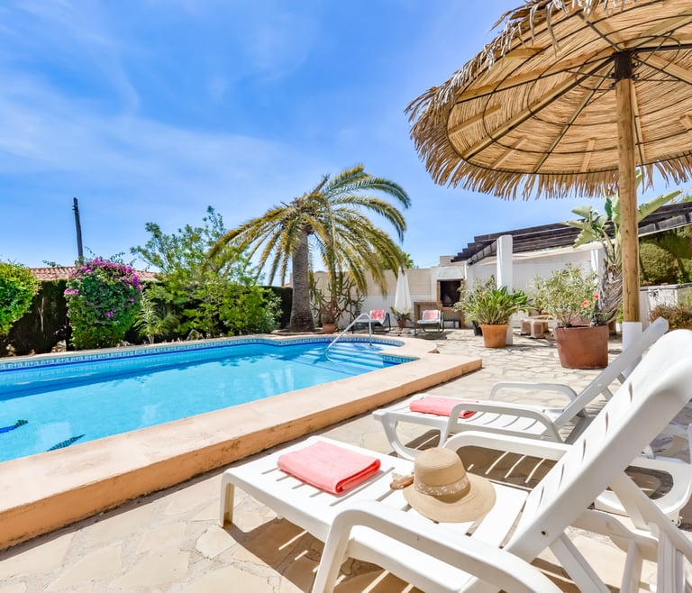 MARGARETA, Villa für 4 Personen in Calpe mit privatem Pool und kostenlosem WLAN in Calpe / Calp - Schwimmbad
