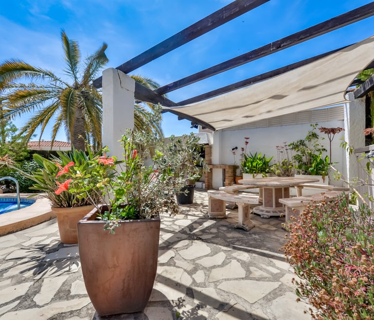 MARGARETA, Villa für 4 Personen in Calpe mit privatem Pool und kostenlosem WLAN in Calpe / Calp - Terrasse