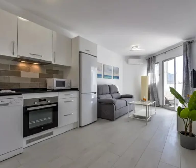 MOLINET, Appartement in Calpe voor 4 pax, naast het strand, gratis wifi. en Calpe