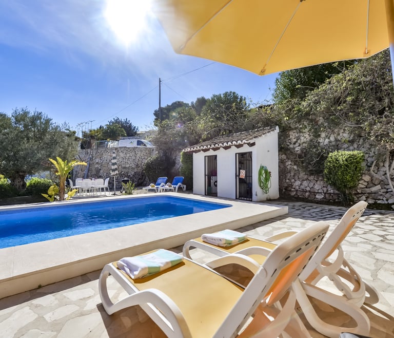 Villa te huur in Moraira GUADALETE en Moraira - Zwembad