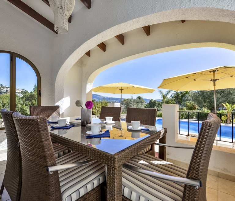 Villa te huur in Moraira GUADALETE en Moraira - Terras