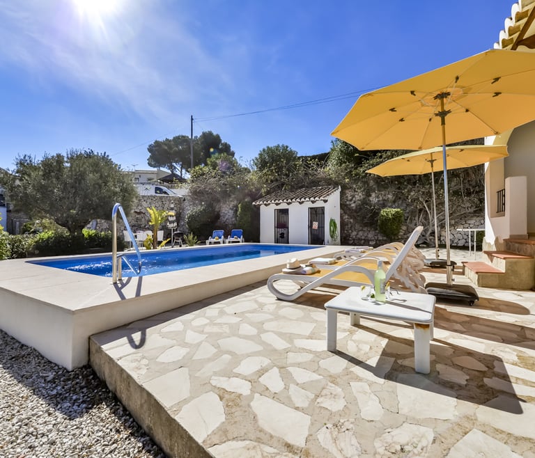 Villa te huur in Moraira GUADALETE en Moraira - Zwembad