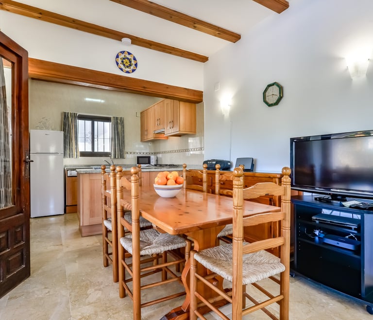 Villa te huur in Moraira GUADALETE en Moraira - Eetkamer