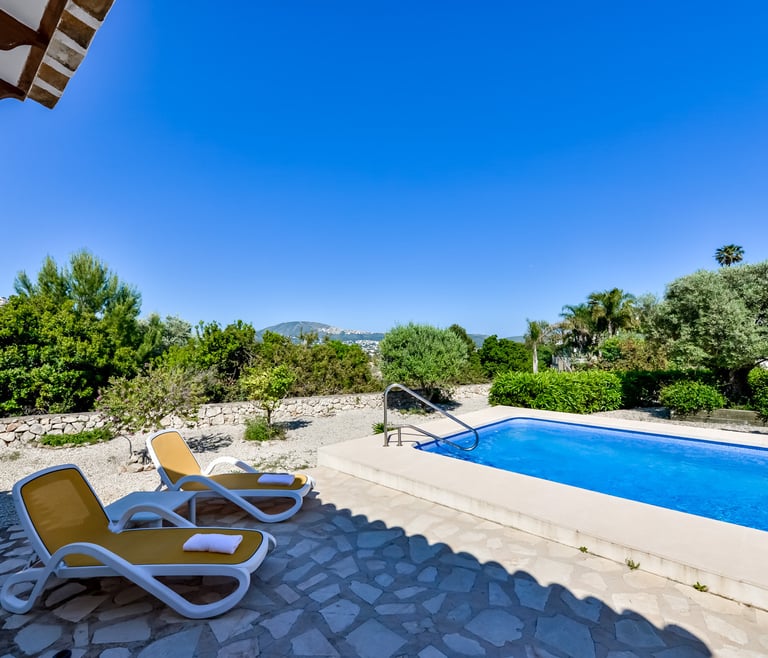 Villa te huur in Moraira GUADALETE en Moraira - Zwembad