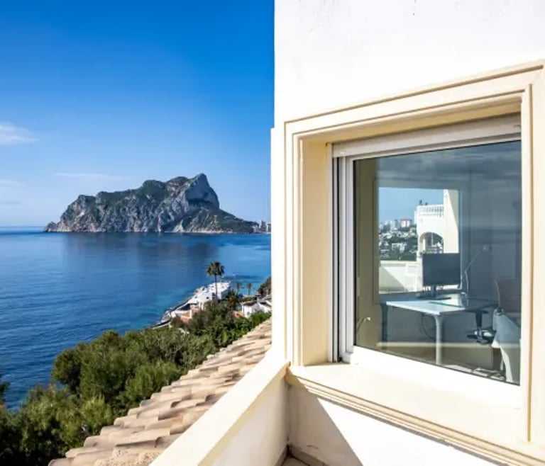 RAPHAEL, Preciosa villa para 6 pax con espectaculares vistas al mar en Benissa.wifi gratis en Benissa