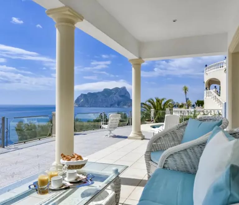 RAPHAEL, Preciosa villa para 6 pax con espectaculares vistas al mar en Benissa.wifi gratis en Benissa