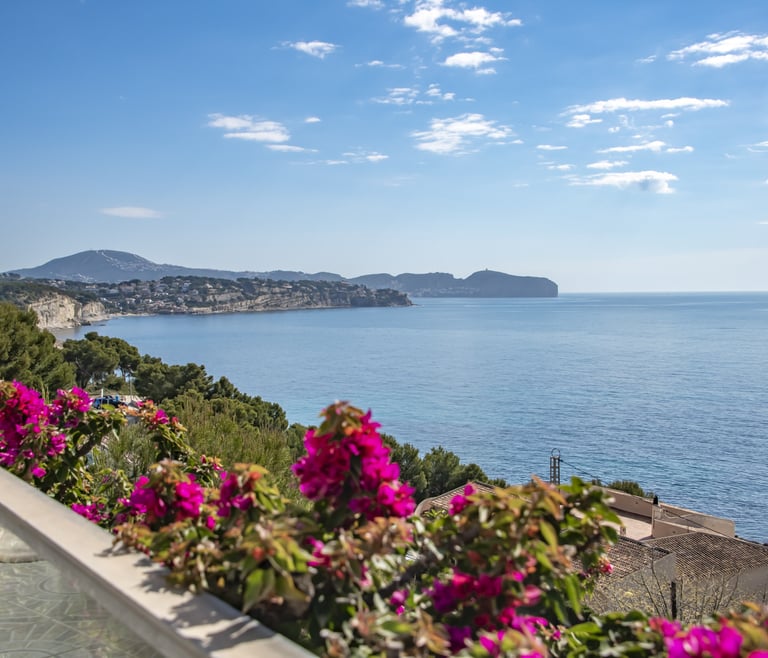 RAPHAEL, Preciosa villa para 6 pax con espectaculares vistas al mar en Benissa.wifi gratis en Benissa - Vistas