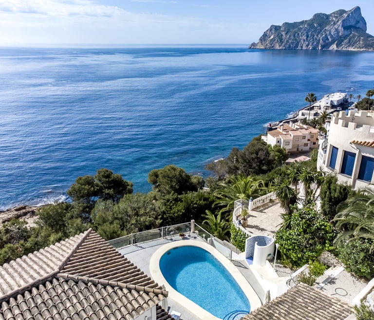 RAPHAEL, Preciosa villa para 6 pax con espectaculares vistas al mar en Benissa.wifi gratis en Benissa - Planos de la vivienda