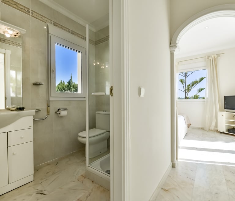 RAPHAEL, Preciosa villa para 6 pax con espectaculares vistas al mar en Benissa.wifi gratis en Benissa - Baño