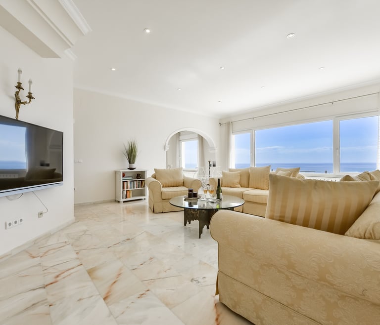 RAPHAEL, Preciosa villa para 6 pax con espectaculares vistas al mar en Benissa.wifi gratis en Benissa - Salón