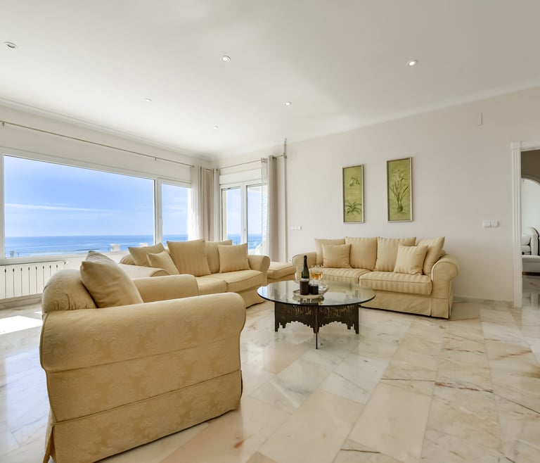 RAPHAEL, Preciosa villa para 6 pax con espectaculares vistas al mar en Benissa.wifi gratis en Benissa - Salón