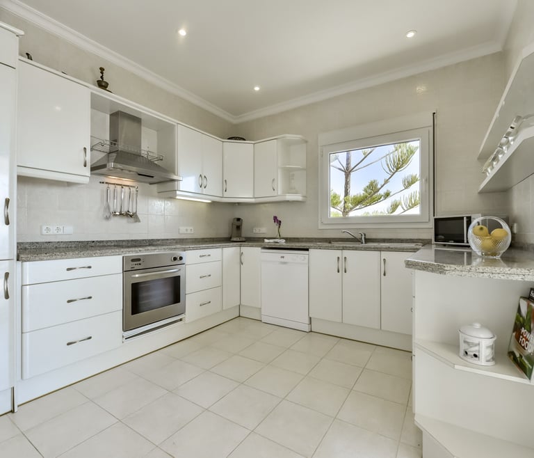 RAPHAEL, Preciosa villa para 6 pax con espectaculares vistas al mar en Benissa.wifi gratis en Benissa - Otros