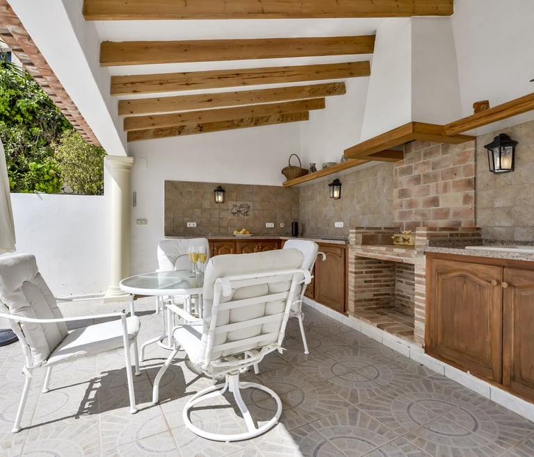 RAPHAEL, Preciosa villa para 6 pax con espectaculares vistas al mar en Benissa.wifi gratis en Benissa - Terraza