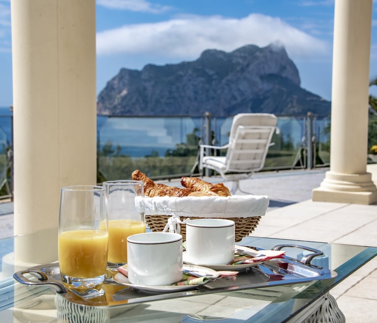 RAPHAEL, Preciosa villa para 6 pax con espectaculares vistas al mar en Benissa.wifi gratis en Benissa - Terraza