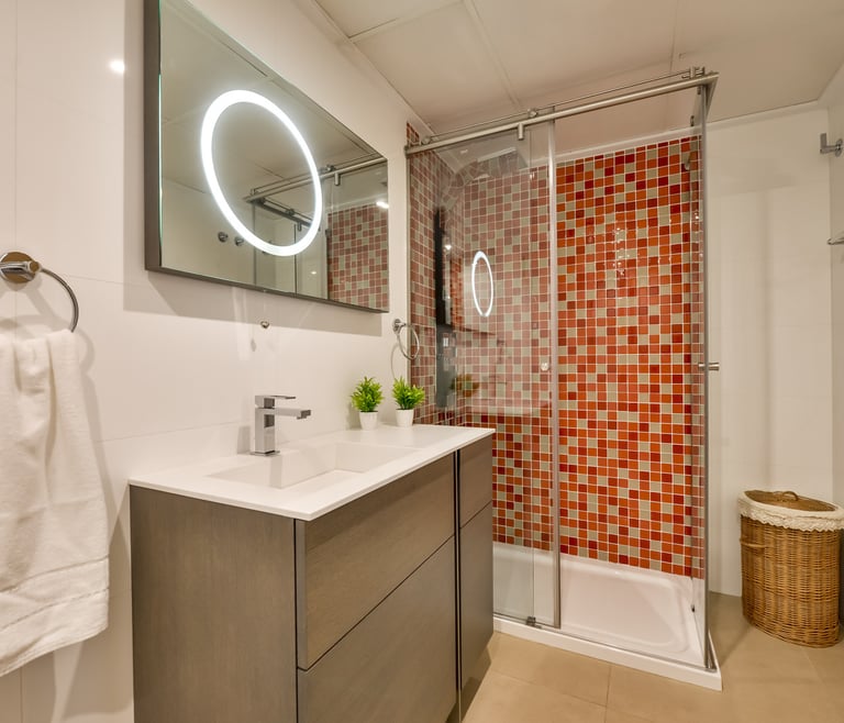 MARJALETA, Bonito apartamento en el centro de Moraira para 4 pax wifi gratuita. en Moraira - Baño