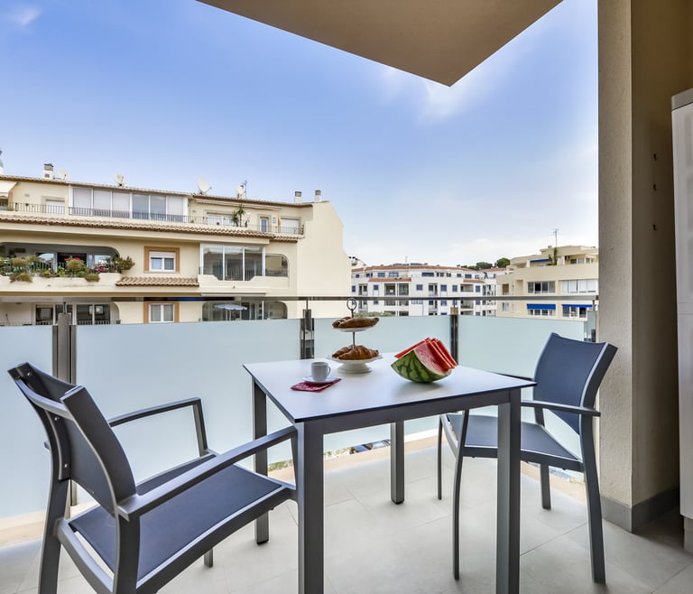 MARJALETA, Bonito apartamento en el centro de Moraira para 4 pax wifi gratuita. en Moraira - Terraza