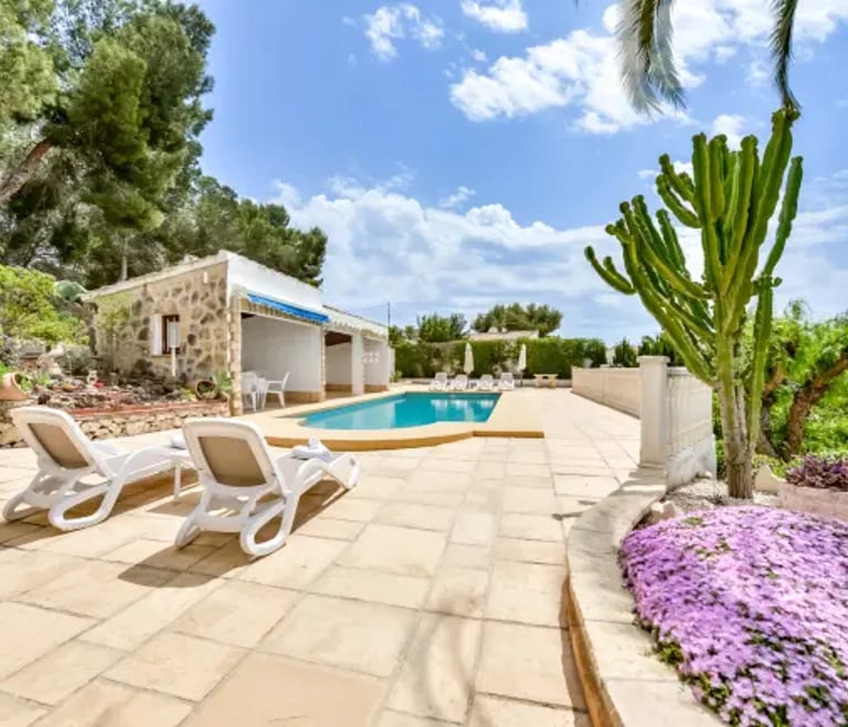 LAS ROSAS, alquiler de villa en Benissa para 8 pax con piscina privada en Benissa