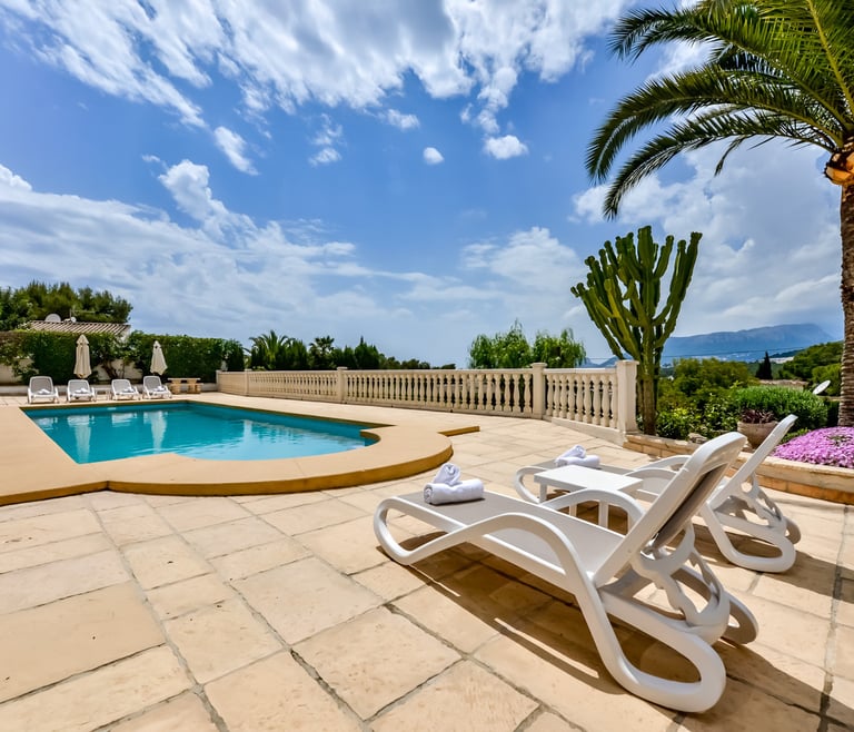 LAS ROSAS, villa à louer à Benissa pour 8 pax avec piscine privée  à Benissa - Piscine