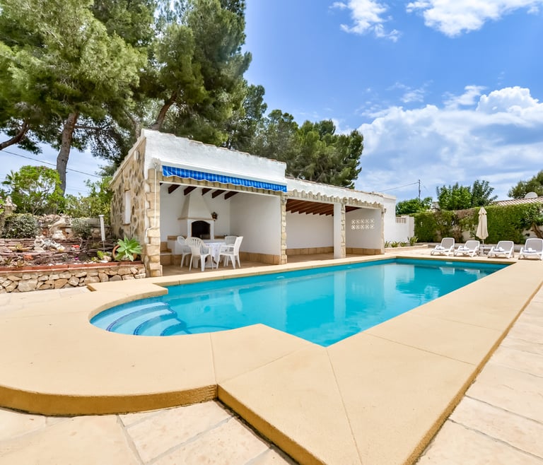 LAS ROSAS, villa à louer à Benissa pour 8 pax avec piscine privée  à Benissa - Piscine