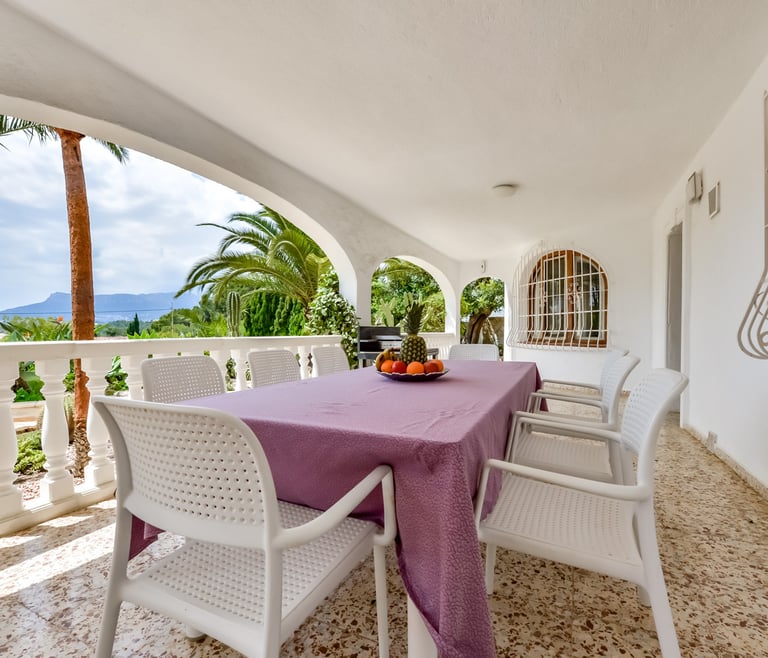 LAS ROSAS, villa à louer à Benissa pour 8 pax avec piscine privée  à Benissa - Terrasse