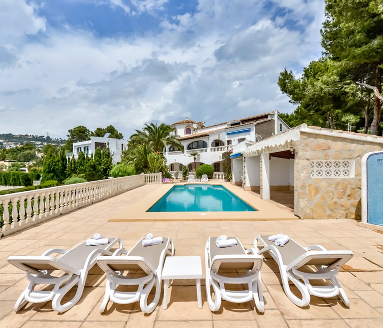 LAS ROSAS, villa à louer à Benissa pour 8 pax avec piscine privée  à Benissa - Piscine
