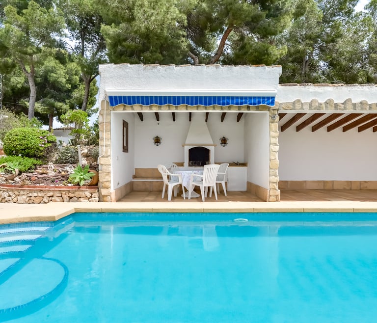 LAS ROSAS, villa à louer à Benissa pour 8 pax avec piscine privée  à Benissa - Piscine