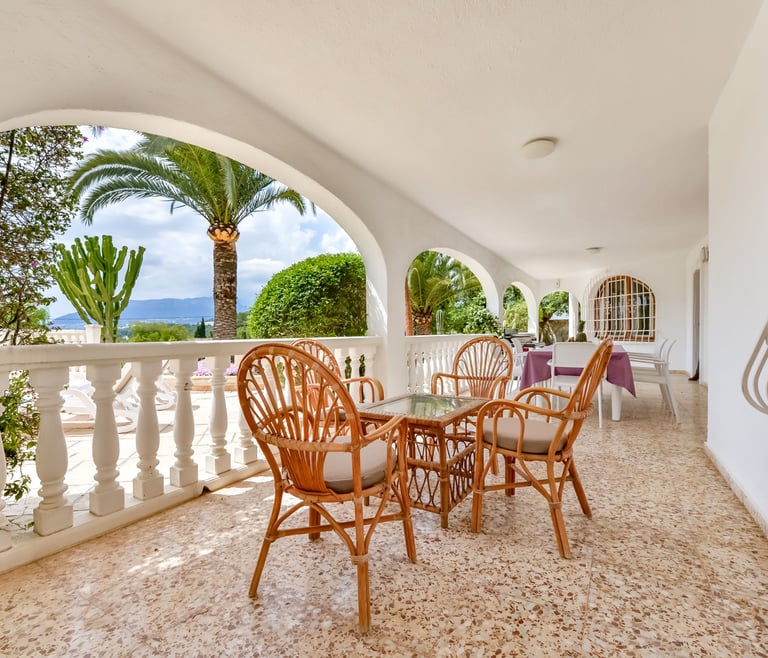 LAS ROSAS, villa à louer à Benissa pour 8 pax avec piscine privée  à Benissa - Terrasse