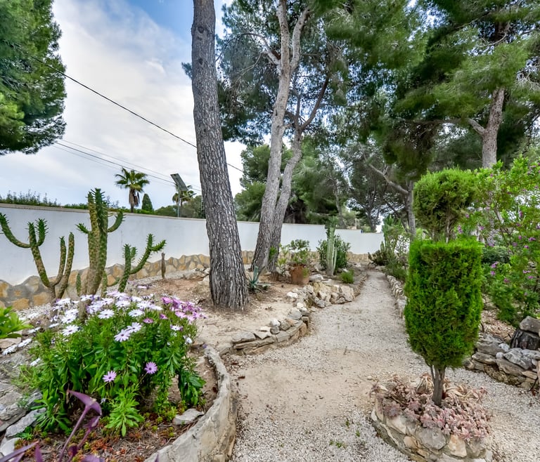 LAS ROSAS, villa à louer à Benissa pour 8 pax avec piscine privée  à Benissa - Jardin