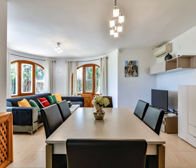LAS ROSAS, villa à louer à Benissa pour 8 pax avec piscine privée  à Benissa - Salle à manger