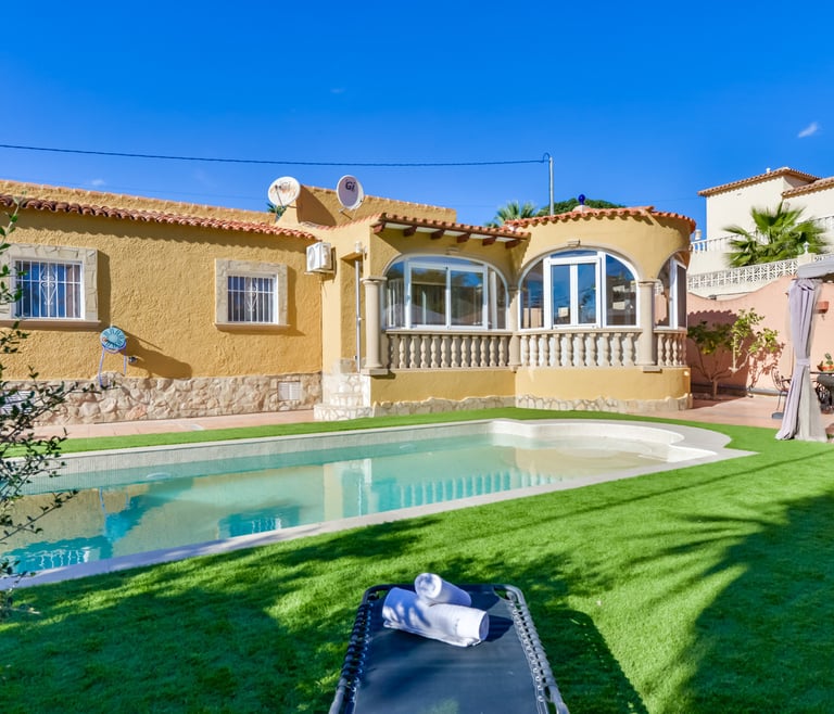 Villa te huur in Calpe THALEA  en Calpe - Voorzijde