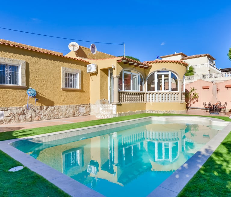 Villa te huur in Calpe THALEA  en Calpe - Zwembad