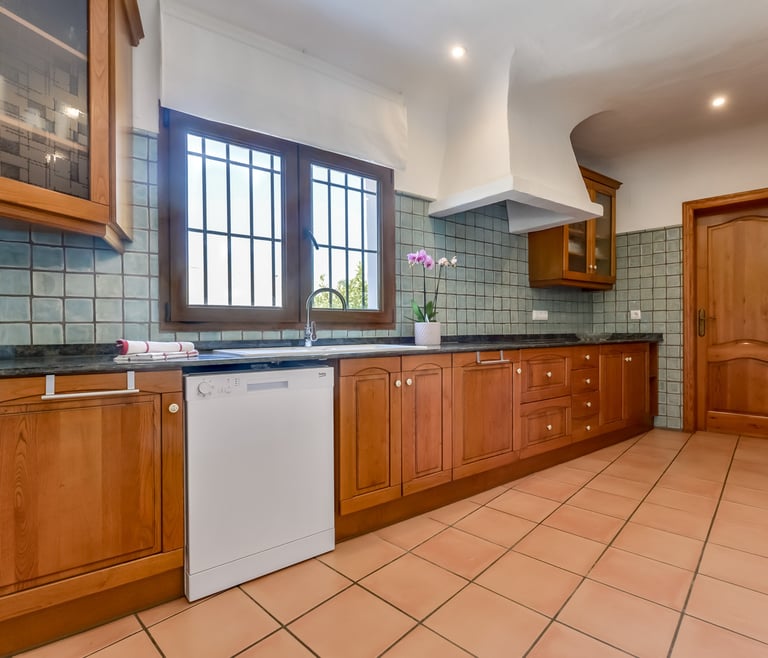 Alquiler de villa en Moraira, LA ROCALLA en Moraira - Cocina