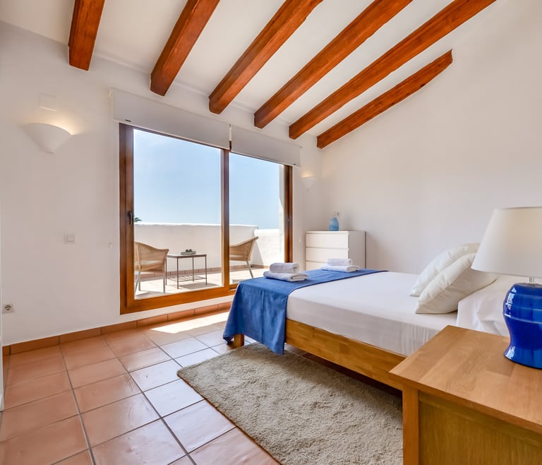 Alquiler de villa en Moraira, LA ROCALLA en Moraira - Habitaciones