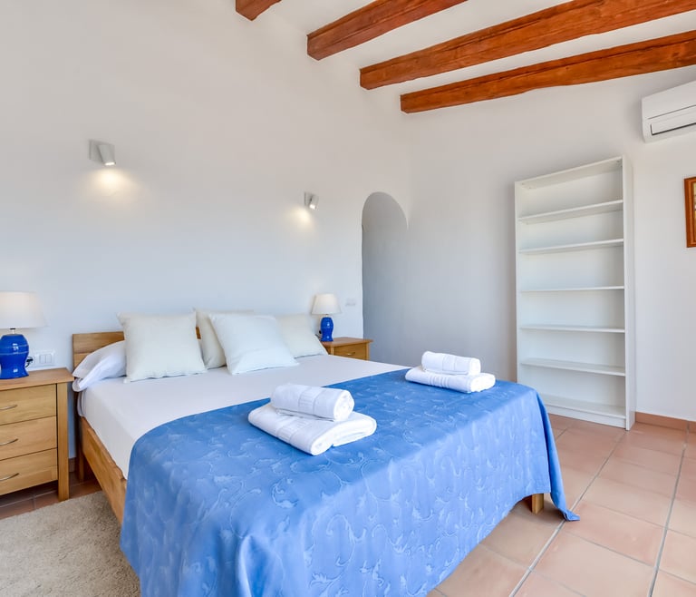 Alquiler de villa en Moraira, LA ROCALLA en Moraira - Habitaciones