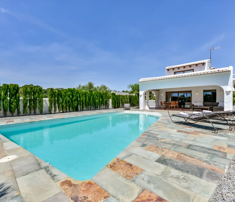 Alquiler de villa en Moraira, LA ROCALLA en Moraira - Piscina