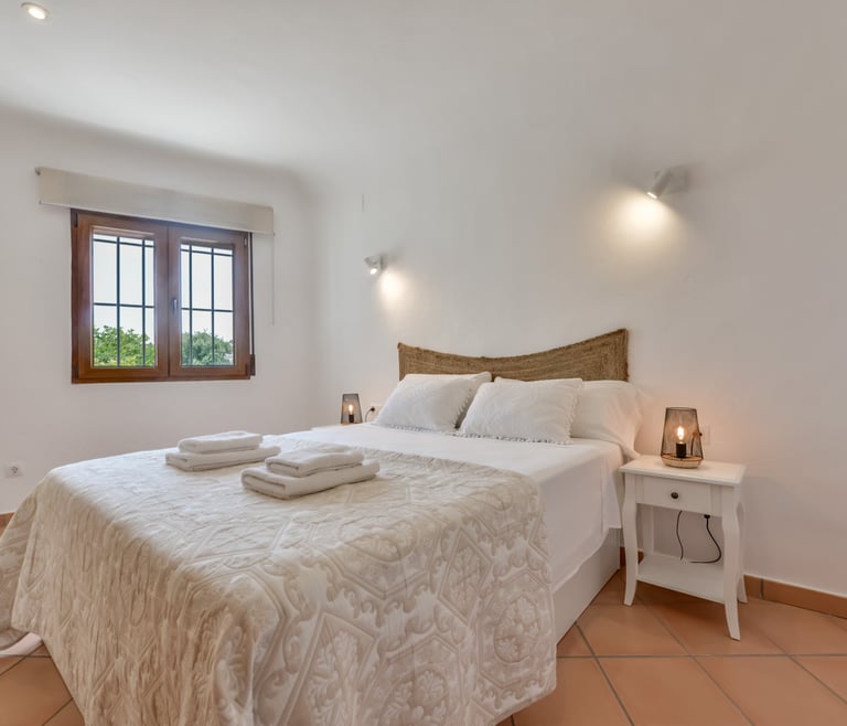 Alquiler de villa en Moraira, LA ROCALLA en Moraira - Habitaciones