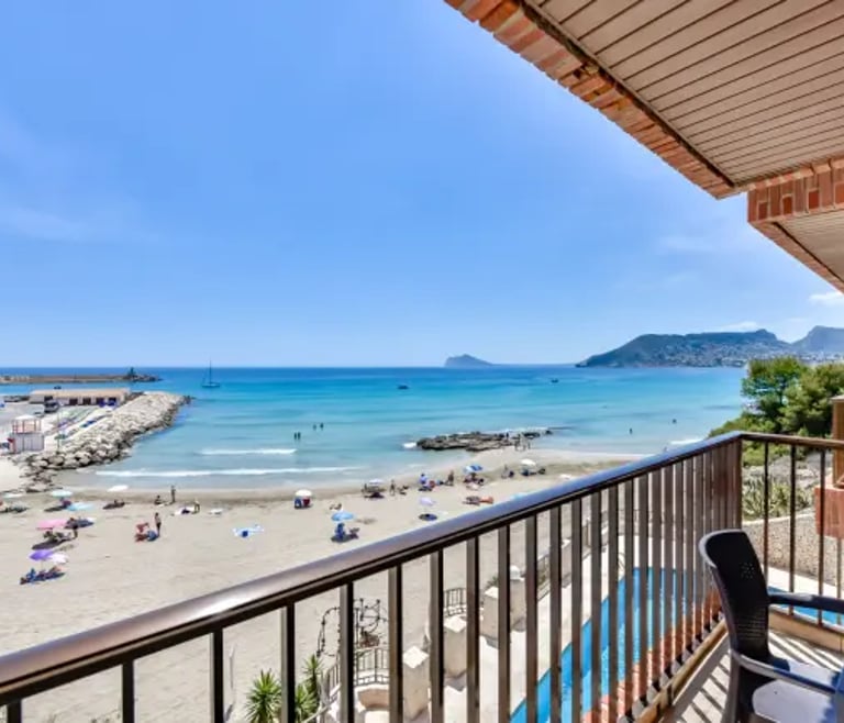Wohnung zur Miete in der ersten Linie von Calpe, CANTAL in Calpe / Calp