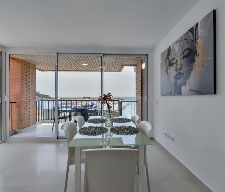 Alquiler de apartamento en primera linea de Calpe, CANTAL en Calpe - Comedor