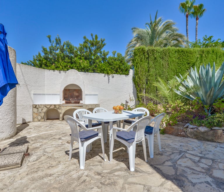 JUNAI, villa para 4 pax en Benissa con piscina privada y wifi gratis en Benissa - Terraza